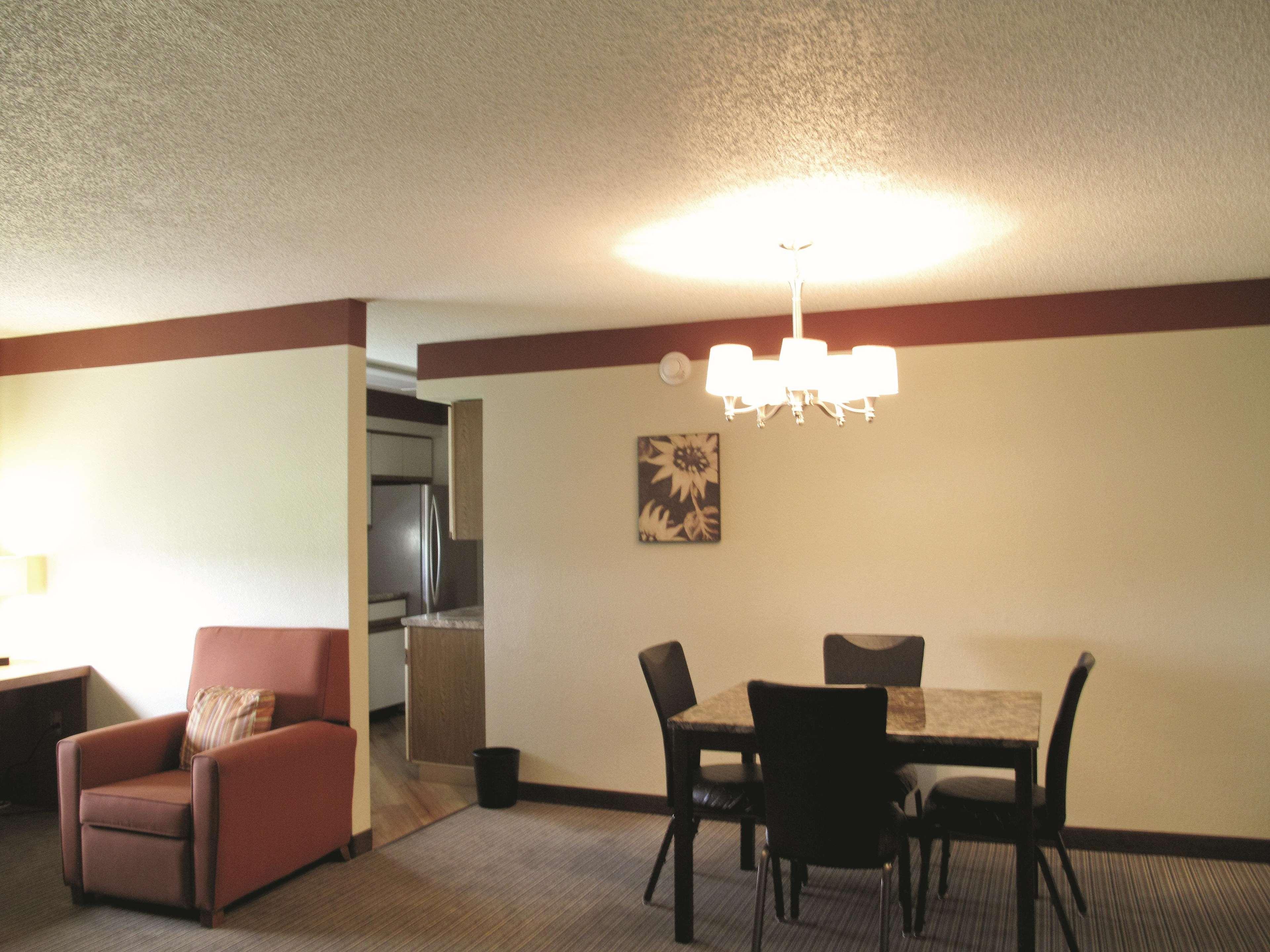 La Quinta By Wyndham Chicago Tinley Park Hotel Ngoại thất bức ảnh