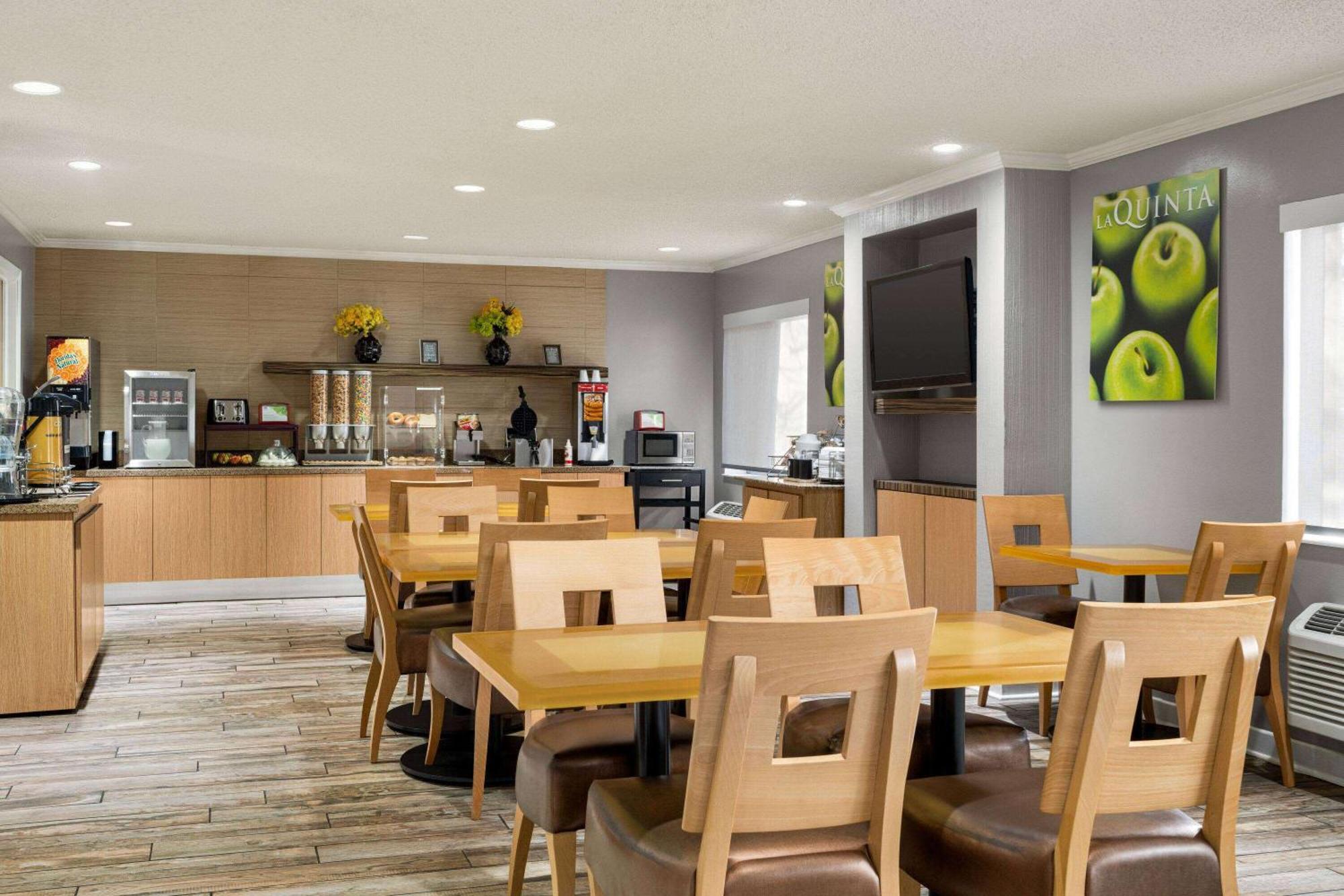 La Quinta By Wyndham Chicago Tinley Park Hotel Ngoại thất bức ảnh